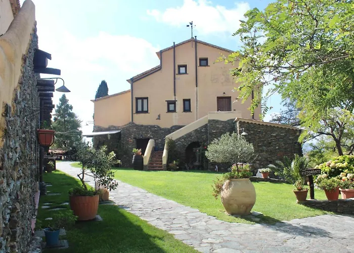 Il Borgo Della Marinella